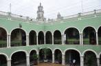 Visita ao belo Palácio Municipal, em Mérida, no sul do México